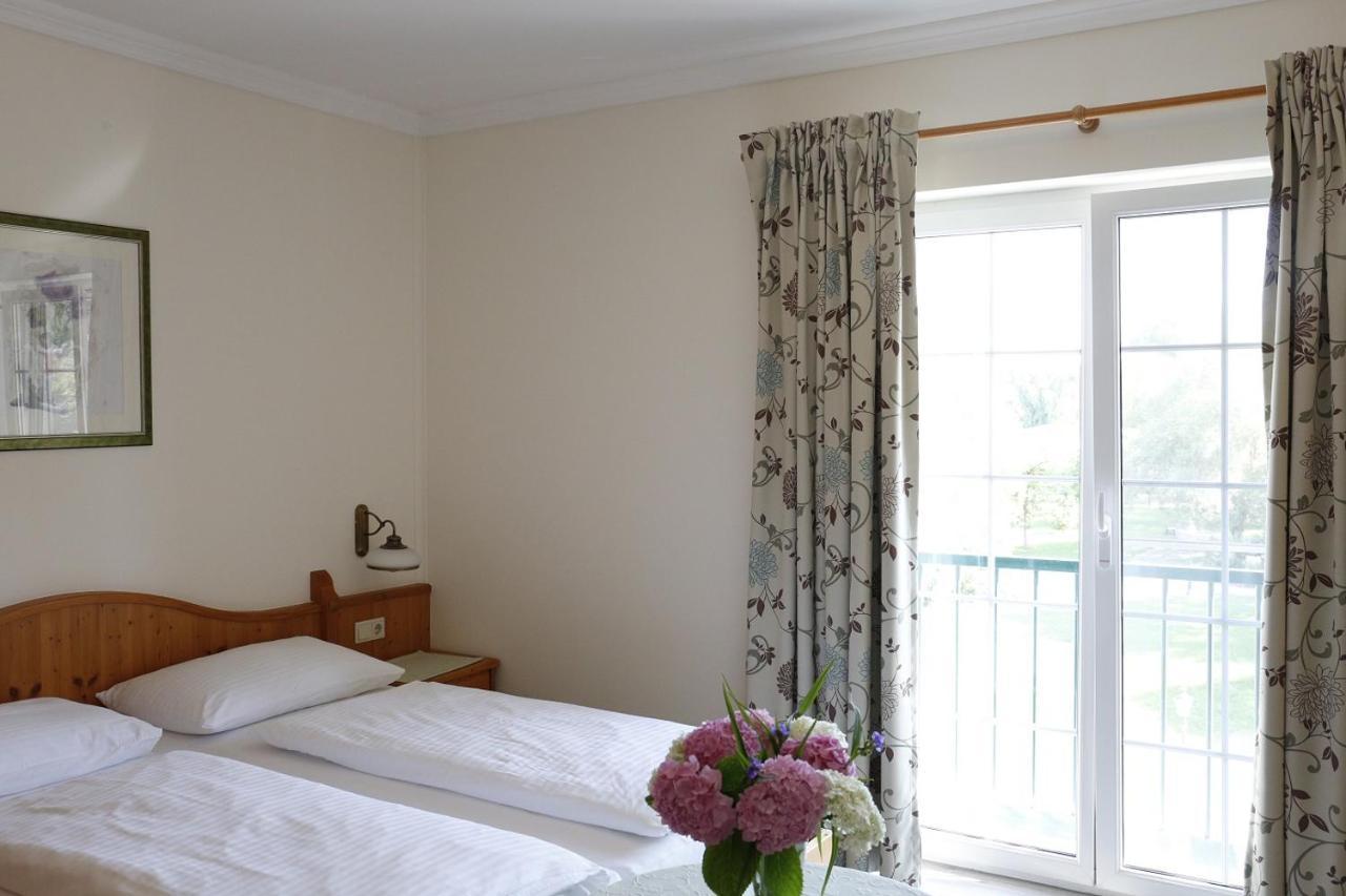 Birkenhof Gols - B & B - Wohlfuehl Hotel Mit Wochenend-Restaurant 外观 照片