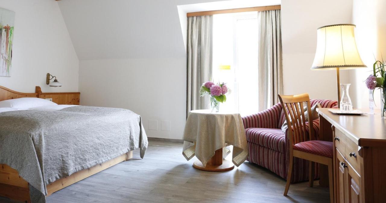 Birkenhof Gols - B & B - Wohlfuehl Hotel Mit Wochenend-Restaurant 外观 照片